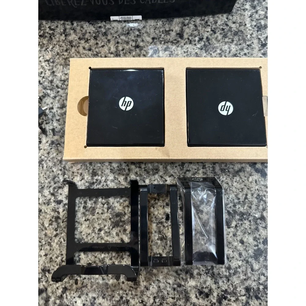 HP Wireless‎ TV Connect 1080P Wireless Stream Content From Your Notebook